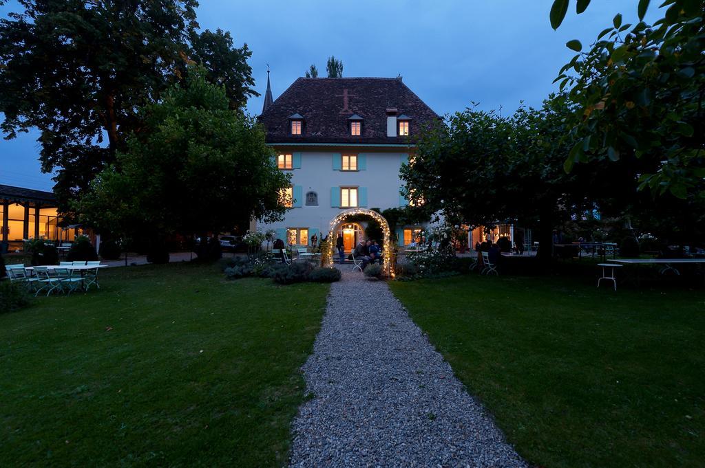 Schloss Ueberstorf - Tafeln, Tagen, Traeumen Exteriér fotografie