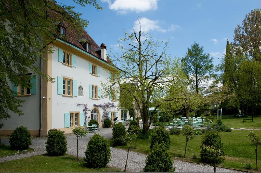 Schloss Ueberstorf - Tafeln, Tagen, Traeumen Exteriér fotografie