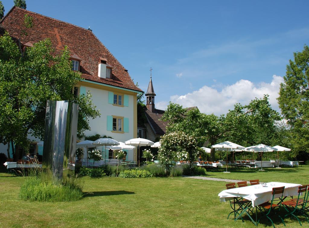 Schloss Ueberstorf - Tafeln, Tagen, Traeumen Exteriér fotografie